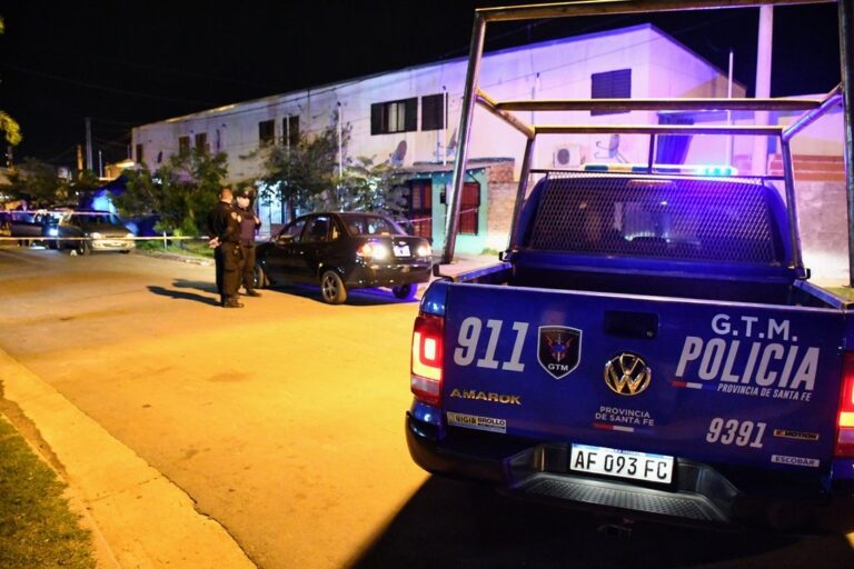 Una persona hizo la denuncia al 911 y un rato más tarde llegó personal policial