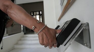 El lunes de de enero de 2023 comienzan los pagos a los empleados públicos de Santa Fe. Mauricio Garín