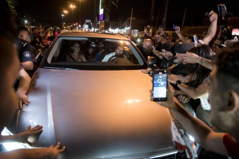 Así llegaba Lionel Messi y su familia a la fiesta privada