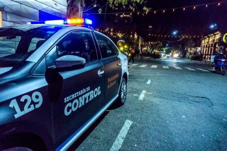 En total fueron cerca de 100 los agentes de control que trabajaron en forma conjunta con el Ministerio de Seguridad de Santa Fe y supervisados por el Intendente Municipal