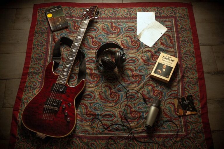 El gen musical de Ylena hay que rastrearlo en los años 80s y 90s