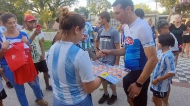 La emoción de los hinchas y el gesto de grandeza de Scaloni.