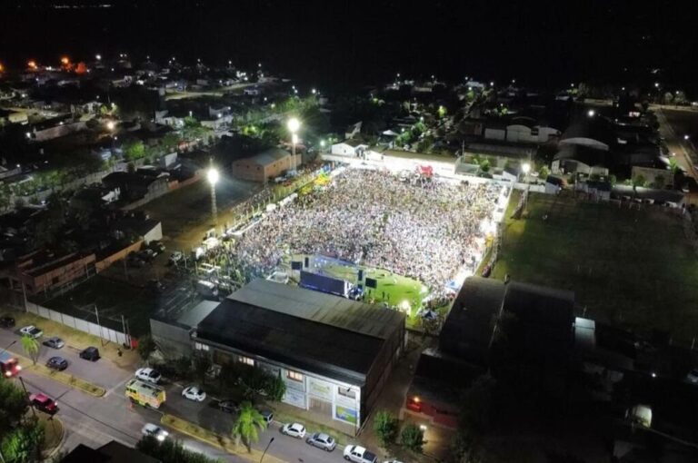 La fiesta convoca a gran cantidad de espectadores de la región y turistas.