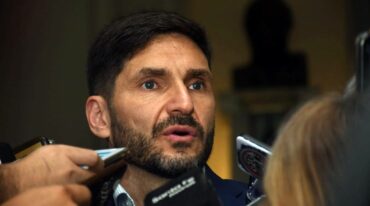 El gobernador de Santa Fe reveló que su pareja y sus hijos "no la pasan bien". Es por las intimidaciones que reciben desde la cárcel. gentileza