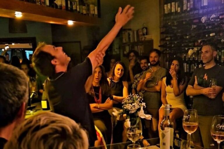 Los textos van desde el humor a lo fantástico