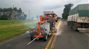 Los trabajos se realizan en el sur santafesino. Vialidad Nacional