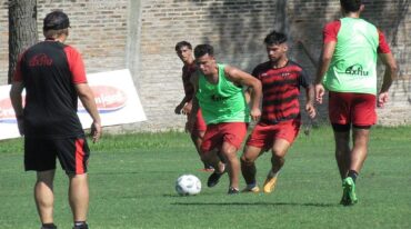 Patronato cerró su segunda semana de preparación con fútbol.  Gabriel Obelar