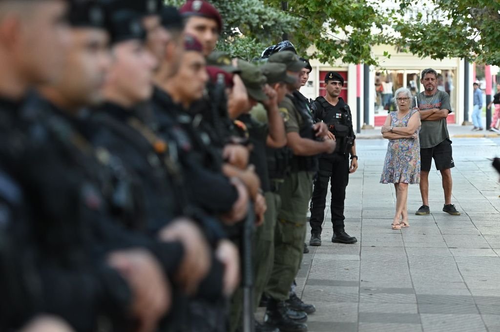 'Vinieron 9 patrulleros de distintas dependencias y direcciones de la Policía de la provincia