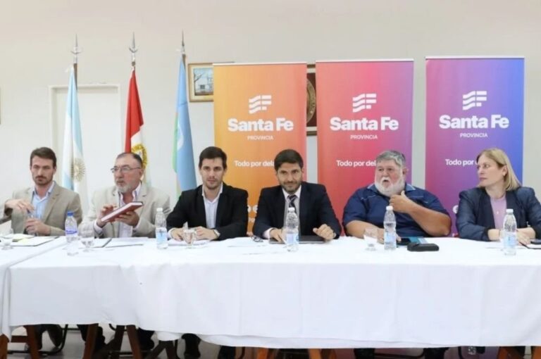 La primera reunión se llevó a cabo en el departamento Castellanos. Archivo