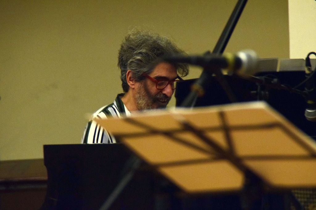 El CD abre con 'Ll#2'