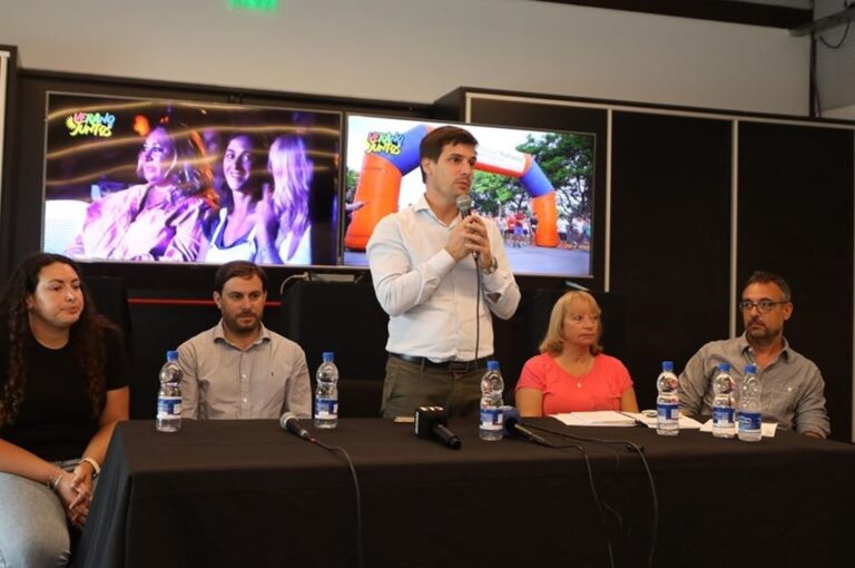 "Queremos llevar nuestras propuestas y artistas a cada rincón de Rafaela para acercarlas a la gente. La idea es que sean espacios para grandes y chicos