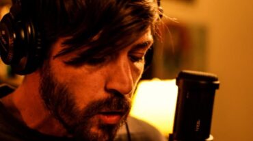 'La música es un elemento de descubrimiento en la identidad'