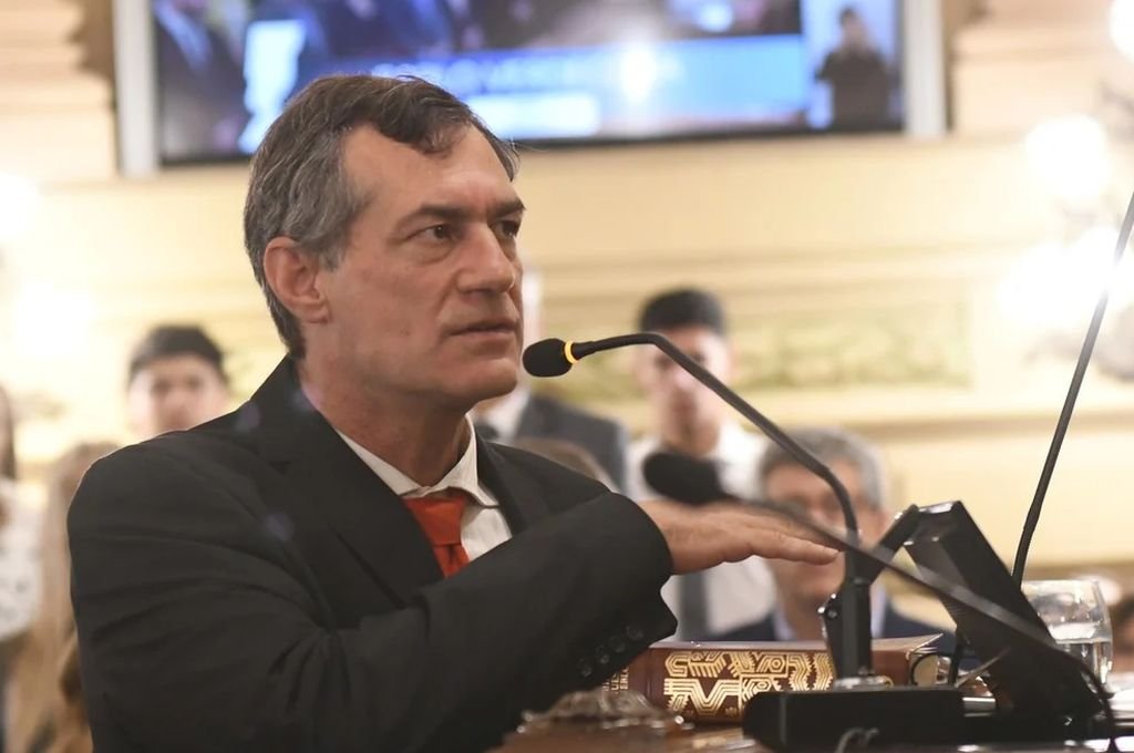 Las fechas electorales son coincidentes para elegir nuevas autoridades comunales en Golondrina y Cañada Ombú