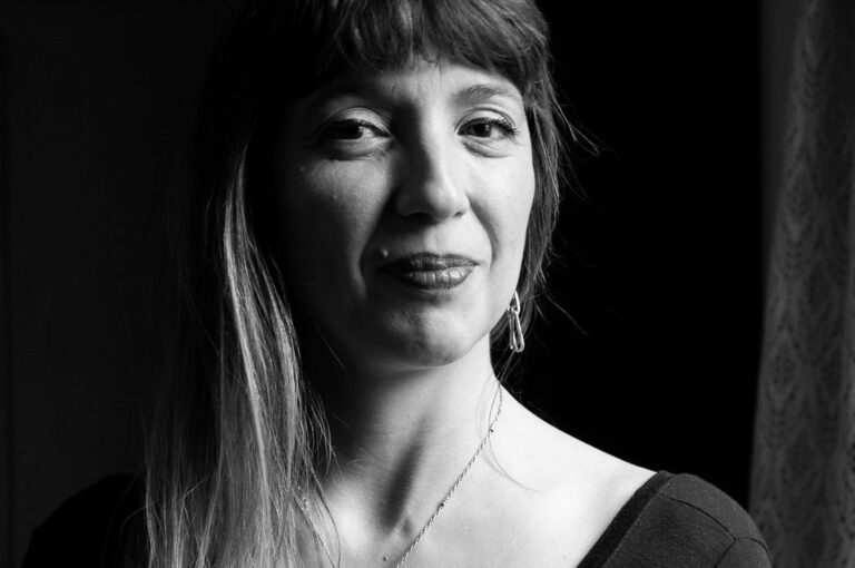 'Como psicóloga intento escuchar las palabras que tienen 'peso'