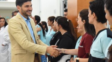 El gobernador Pullaro entendió también que 'hay que comprender las dificultades y los profundos desequilibrios económicos que dejó la anterior gestión nacional'. Gentileza