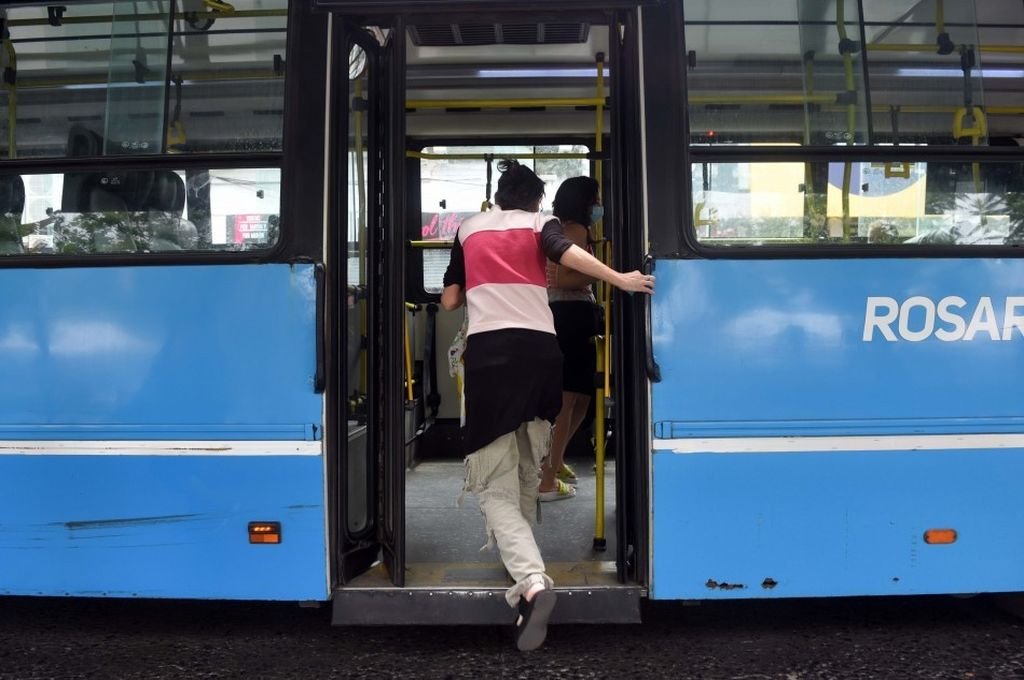 Un nuevo informe del Ente de la Movilidad de Rosario (EMR) arrojó que el boleto tendría que costar 742 pesos. Archivo