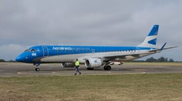 La conexión desde Reconquista a Buenos Aires a través de Aerolíneas Argentinas quedó el peligro de ser suspendida y en el norte provincial se encendieron las alarmas. El punto central pasa por la falta de ofertas de vuelos desde el mes de marzo en la web de la flota de bandera para cubrir el trayecto que une a la región norte con la capital argentina.