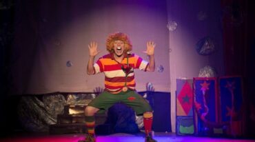 En narrativa ha escrito más de cien obras teatrales que fueron llevadas a escena y en el año 2014 comienza a escribir novelas