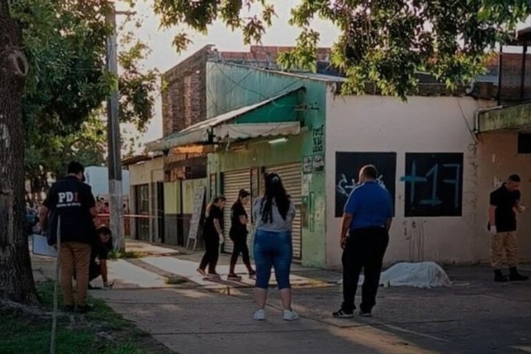 La joven de 18 años