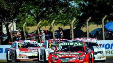 Los diez mejores del sprint del sábado lo completaron Valentín Sava (LFB Racing Team)