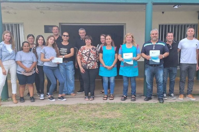 La intendenta valoró las gestiones del Senador y de los directivos