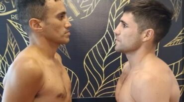 Garateguy y Tejada se miran tras el pesaje. Prensa Boxeo Colón