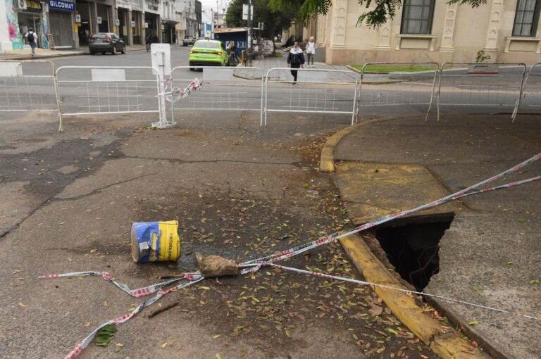 'En los próximos días tendremos un diagnóstico certero más allá de los preliminares que podemos tener sobre la situación y también por supuesto estamos requiriendo la colaboración de la Universidad de Ciencias Hídricas para trabajar rápidamente en ese tema'