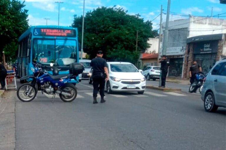 'Tenemos que hacer todo lo que esté a nuestro alcance para garantizar las mejores condiciones de trabajo y seguridad para quienes prestan un servicio público esencial como es el transporte urbano de pasajeros'