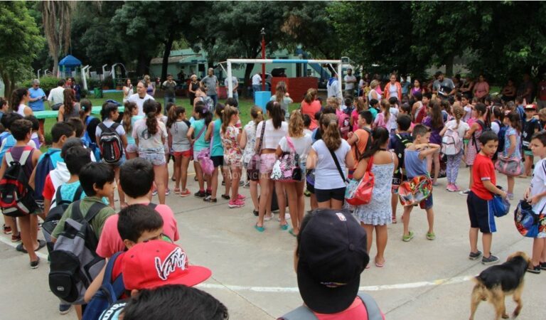 En las colonias públicas trabajan cerca de 30 docentes. Gentileza: Municipalidad de Cañada de Gómez.