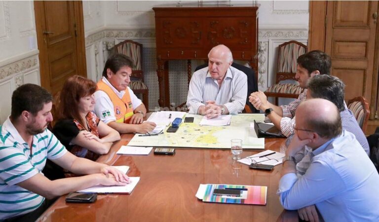 Contigiani: "Se registraron cuatro fines de semana con intensas precipitaciones. El nivel de lluvia superó en cantidad al que cae en todo un año". Gentileza: Gobierno de Santa Fe.