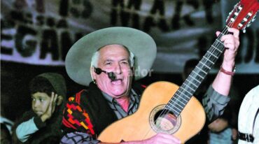 Estrella del festival. Orlando Vera Cruz cerrará la noche del sábado en Coronel Arnold. Archivo/Manuel Fabatía.