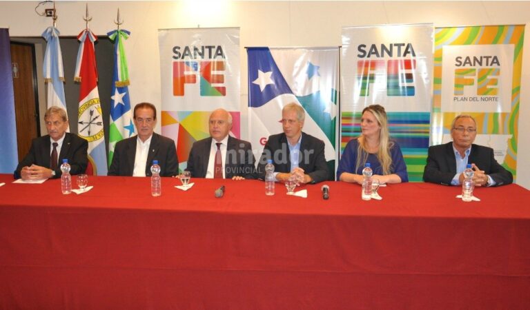 El gobernador Lifschitz estuvo en el Auditorio Municipal de Avellaneda en el anuncio de la obra. Gentileza: Gobierno de Santa Fe.