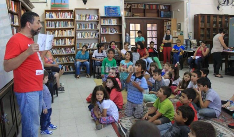 La biblioteca organiza las jornadas de lectura infantil y juvenil desde hace cinco años. Gentileza: Municipalidad de Reconquista.