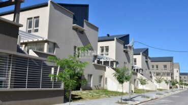 En la provincia de Santa Fe se otorgaron alrededor de 26.000 créditos del ProCreAr y cerca de 3.800 de otras entidades. www.argentina.gob.ar/procrear