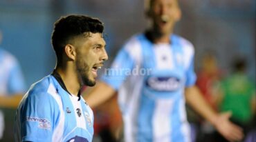 Gabriel Gudiño festeja su gol