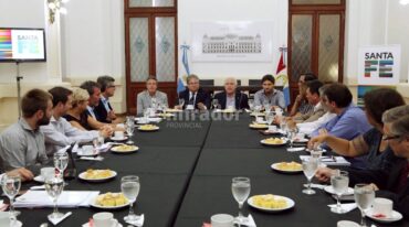 Asistieron al cónclave intendentes de las ciudades más grandes de la provincia a excepción de Santa Fe y Rosario. Gentileza: Gobierno de Santa Fe.