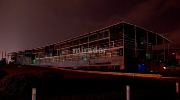 La sede central de la firma en Sunchales apagó sus luces durante esos 60 minutos. Gentileza: Aldo Massó.