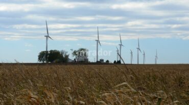 Se construirán 130 torres eólicas al año en Esperanza. Archivo.
