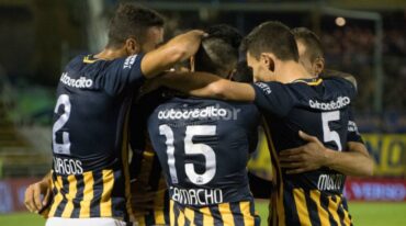 Los festejos en Arroyito por la victoria ante NOB imcumplieron con normas de seguridad. Gentileza: prensa Rosario Central.