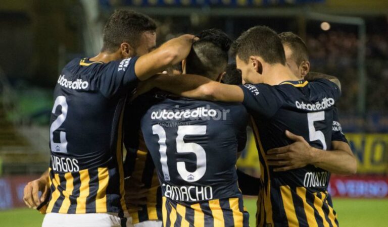 Los festejos en Arroyito por la victoria ante NOB imcumplieron con normas de seguridad. Gentileza: prensa Rosario Central.