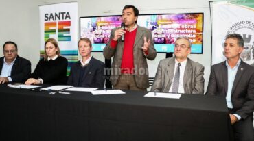 Diego Leone estuvo en la presentación de las obras para el barrio sunchalense. Gentileza: prensa Gobierno de Santa Fe.