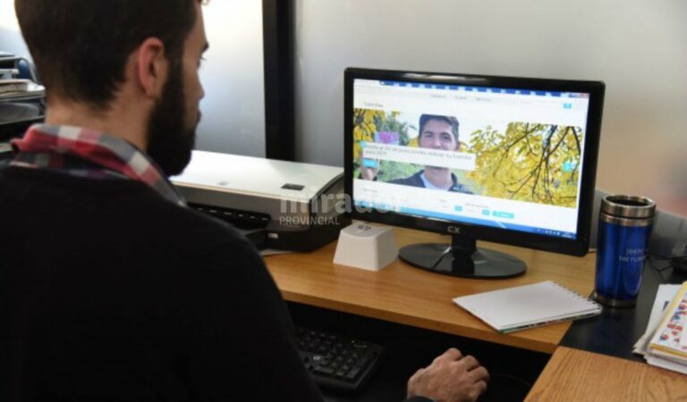 La versión nueva tiene una interfaz más amigable para cualquier dispositivo móvil. Gentileza: prensa Municipalidad de Rosario.