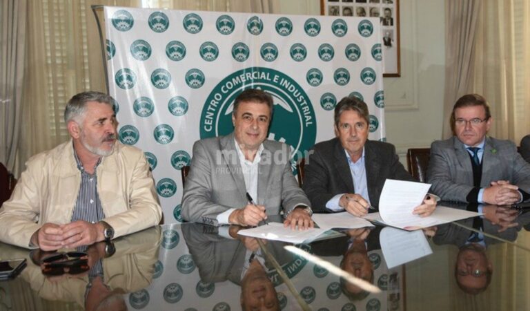 Castellano se reunió con Garibay para la concreción de la obra. Gentileza: prensa Municipalidad de Rafaela.
