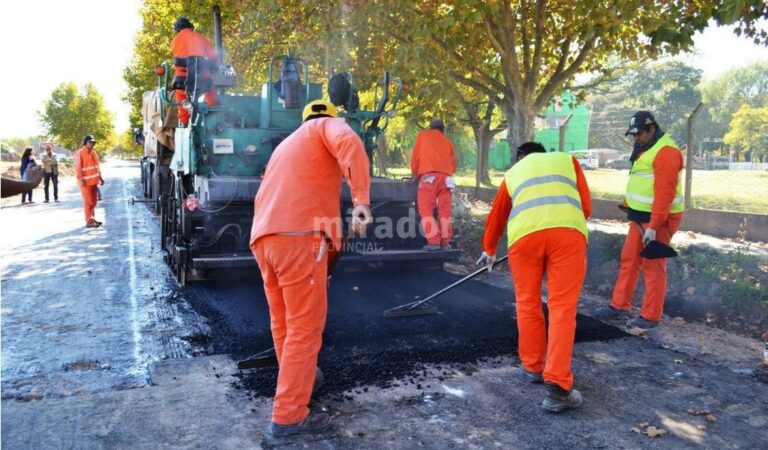 Importancia. La obra de pavimento flexible alcanzará a cubrir más de 5.000 metros lineales de calzada