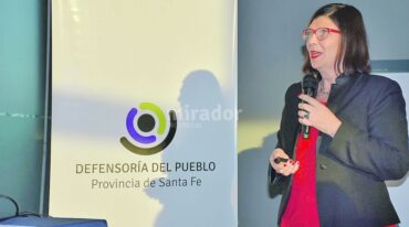 Aréchaga. 'Lo interesante es que se pide bajar la conflictividad social y se ofrece un dispositivo para hacerlo'. Gentileza: prensa Defensoría del Pueblo de Santa Fe.