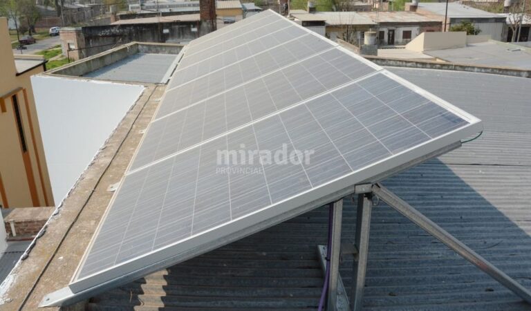 Las cooperativas podrán generar energía limpia para abastecer a la EPE. Gentileza: prensa Gobierno de Santa Fe.