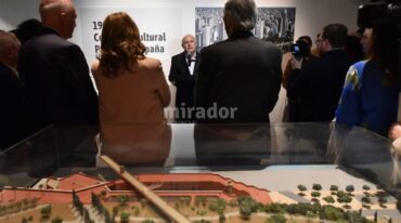El gobernador fue la máxima autoridad presente en los festejos de un lugar ya emblemático de la costa en Rosario. Gentileza: prensa Gobierno de Santa Fe.