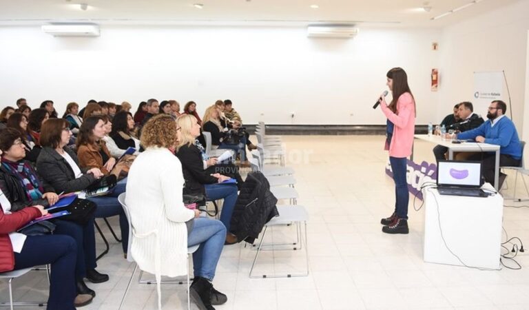 'Estamos viendo que a muchas familias no les alcanza el dinero y no quisiéramos que el recorte venga por el lado de la educación'