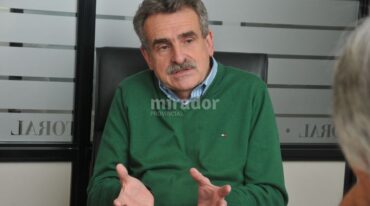 El ex jefe de la bancada de diputados nacionales del Frente para la Victoria quiere volver al Congreso y admite que Cristina Fernández es su referente. Luis Cetraro.