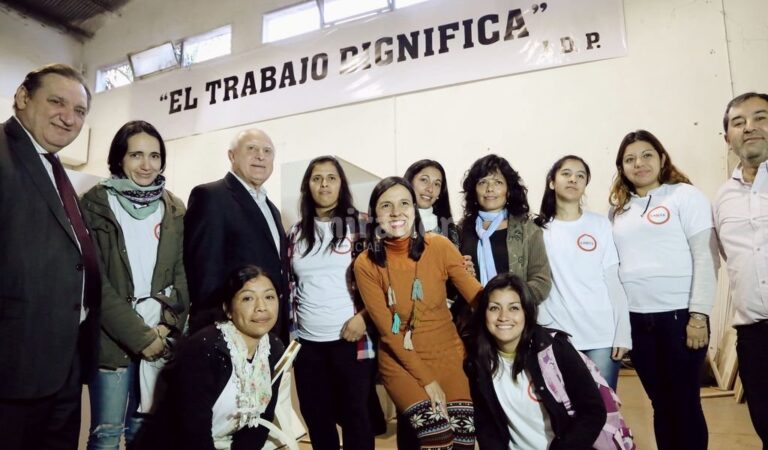 'El Centro de Acción de Movimientos Comunitarios constituye un espacio de trabajo